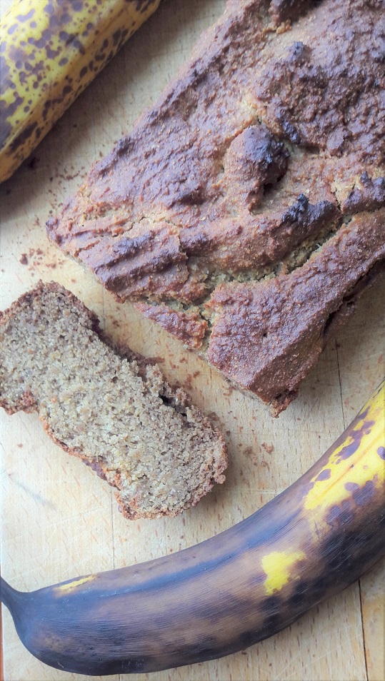 En portions individuelles, le banana bread peut aussi se faire dans un moule à cake!